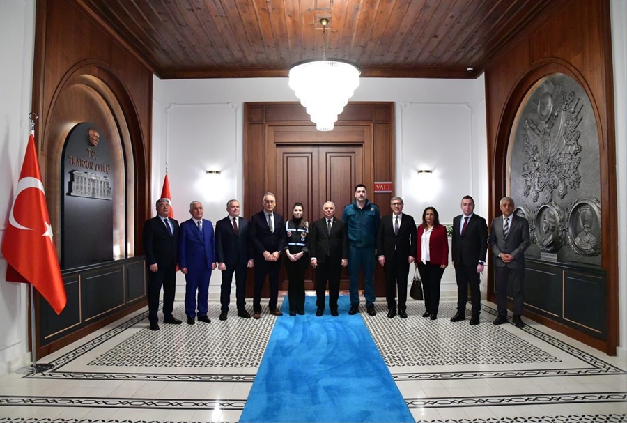 26 Ocak Dünya Gümrük Günü dolayısıyla Doğu Karadeniz Gümrük ve Dış Ticaret Bölge Müdürlüğü olarak Trabzon Valimiz Sayın Aziz Yıldırım'ı ziyaret ettik.